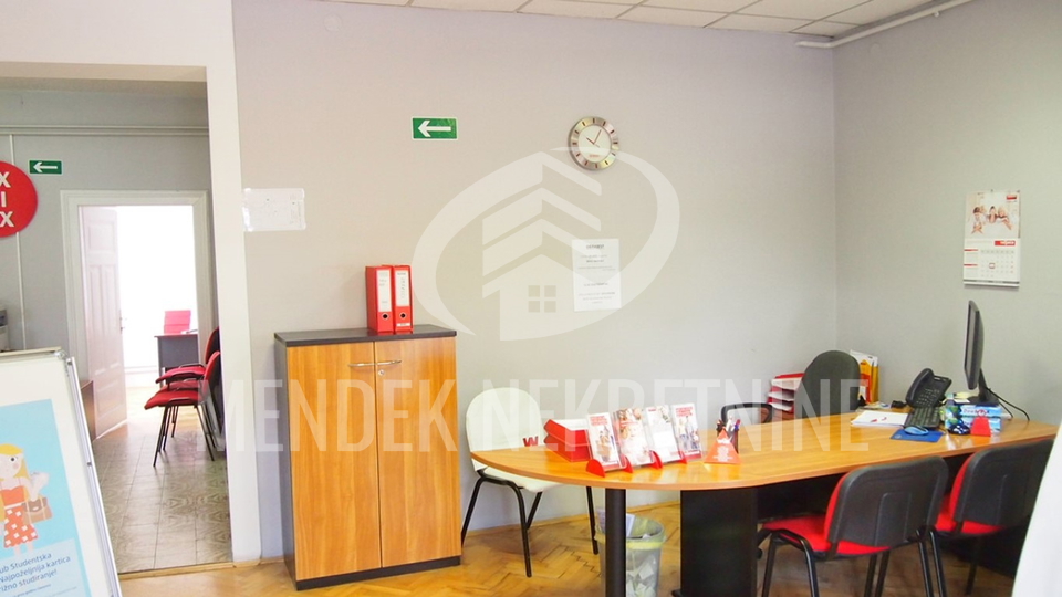 Commercial Property, 460 m2, For Sale, Varaždin